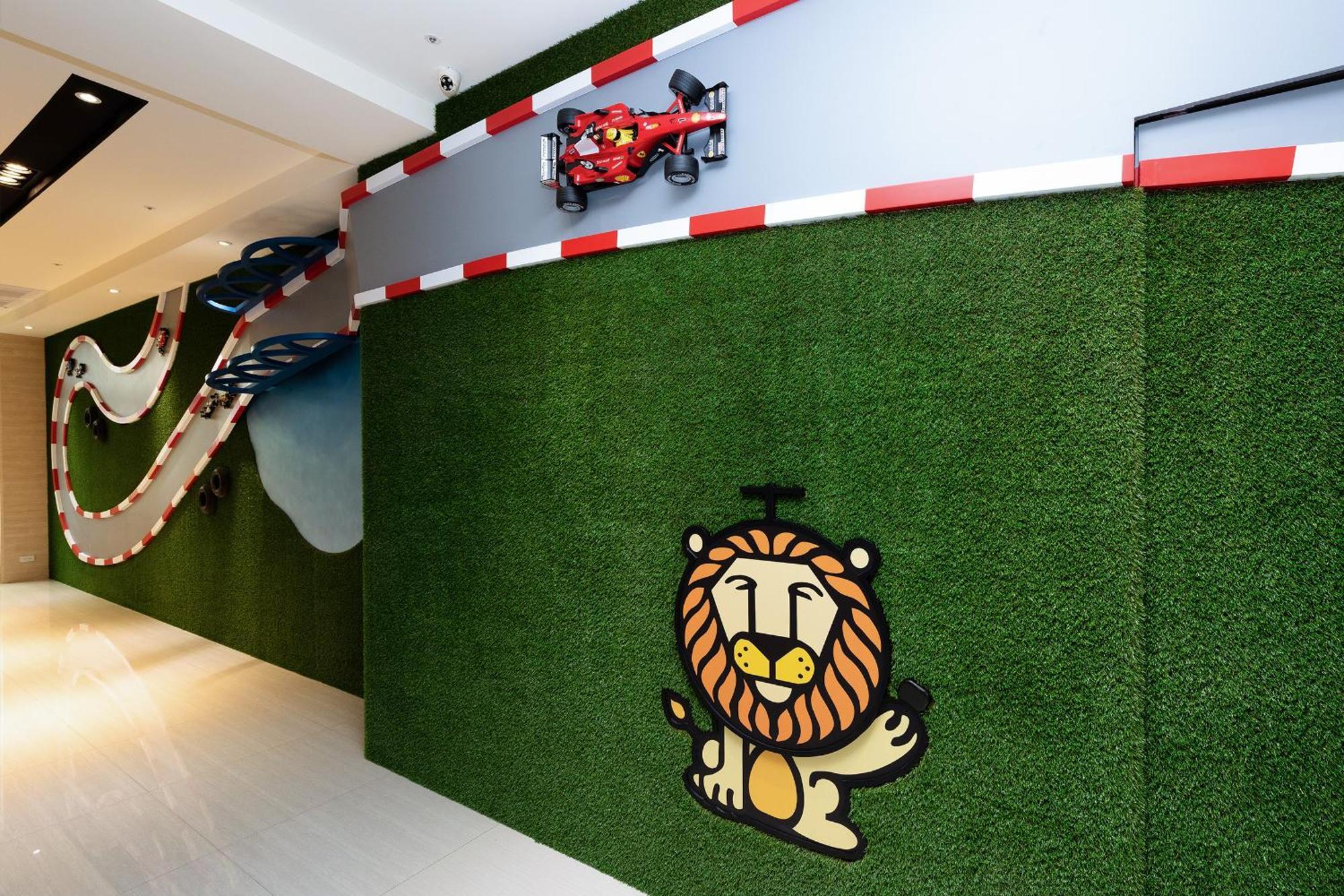 Holiday Garden Hotel Taroko Park Kaohsiung Dış mekan fotoğraf